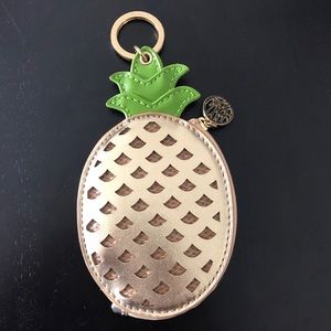 Lilly Pulitzer Pineapple Change Purse